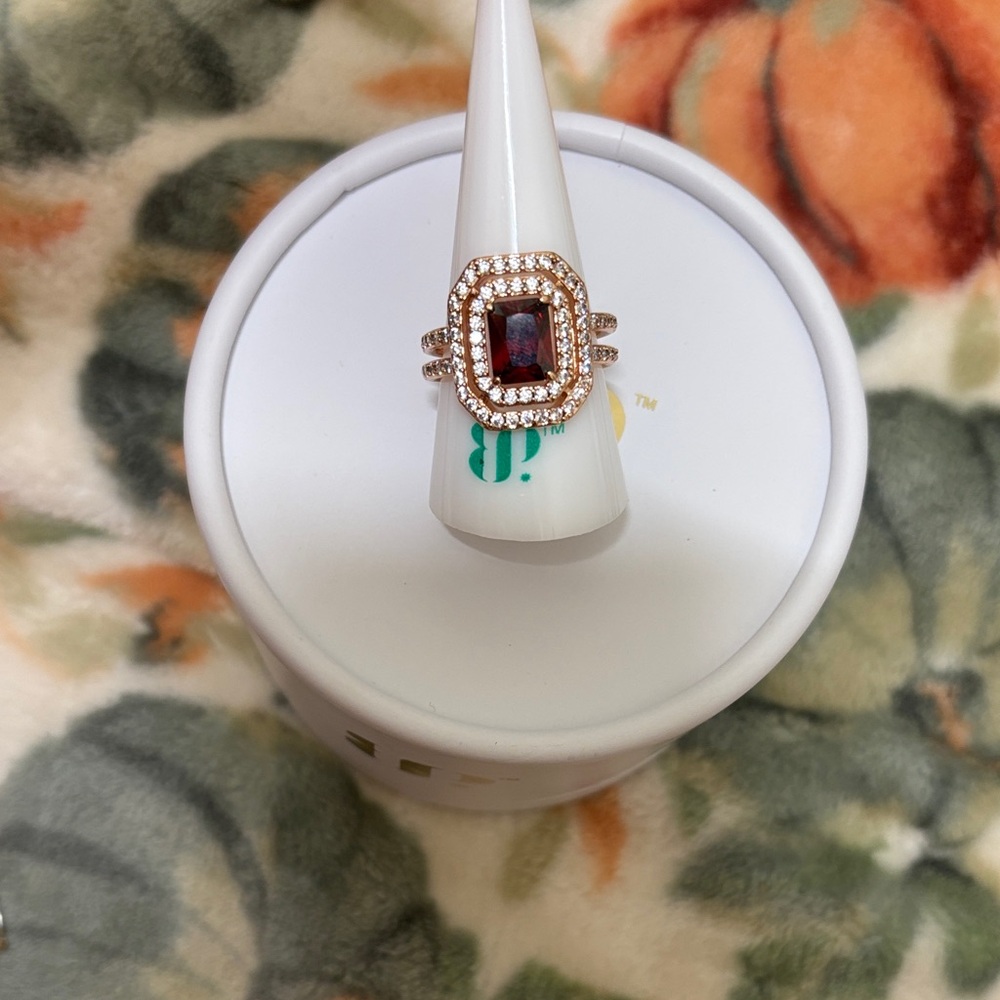 January 2025 ring